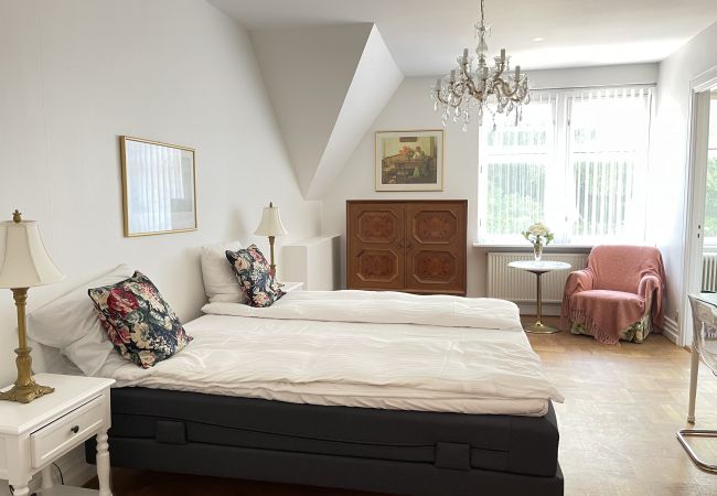 Apartment in Aalborg - aday - Aalborg Mansion - 3 Bedrooms Apartment Apartment in Aalborg - aday - Aalborg Mansion - 3 Bedrooms Apartment