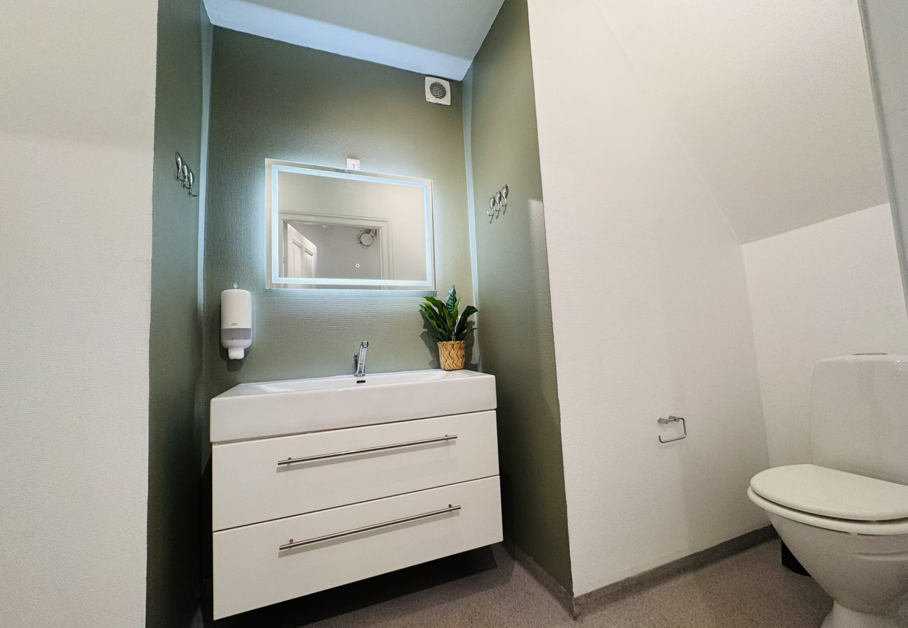 Apartment in Aalborg - aday - Aalborg Mansion - 3 Bedrooms Apartment