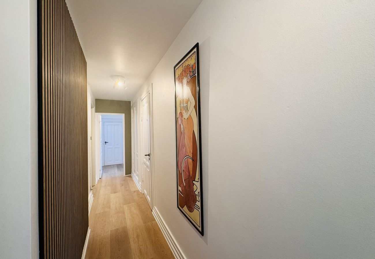 Apartment in Aalborg - aday - Aalborg Mansion - 3 Bedrooms Apartment