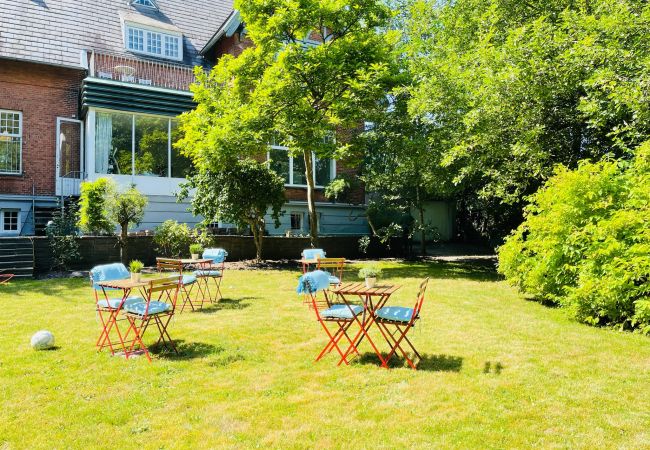 Apartment in Aalborg - aday - Aalborg mansion - Open bright apartment with garden Apartment in Aalborg - aday - Aalborg mansion - Open bright apartment with garden