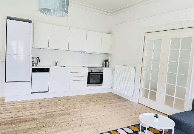 Apartment in Aalborg - aday - City Central Mansion - 1 bedroom apartment with garden Apartment in Aalborg - aday - City Central Mansion - 1 bedroom apartment with garden