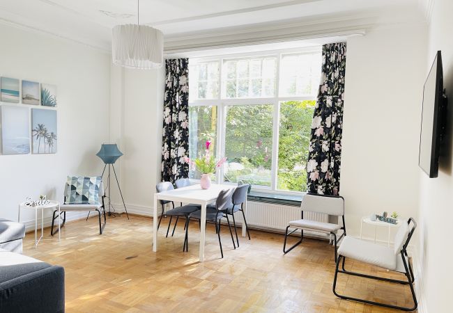 Apartment in Aalborg - aday - Aalborg mansion - Big apartment with garden Apartment in Aalborg - aday - Aalborg mansion - Big apartment with garden