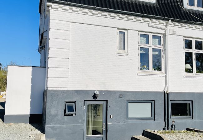 Apartment in Aalborg - aday - Central Charming Apartment with Terrace Apartment in Aalborg - aday - Central Charming Apartment with Terrace