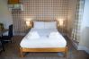 Rent by room in Inverness - mySTAYINN Telford Guest House Room 4