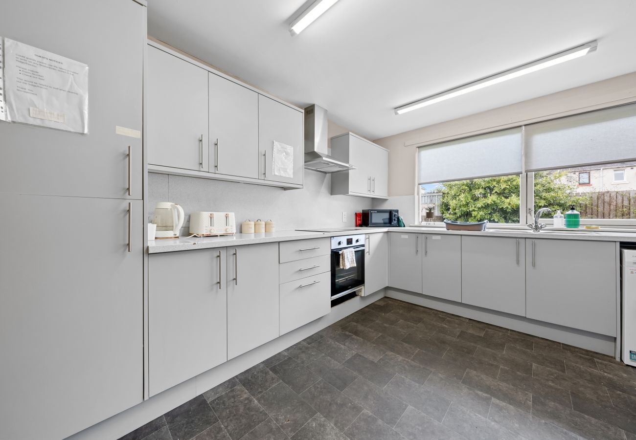 Rent by room in Inverness - mySTAYINN Telford Guest House Room 7