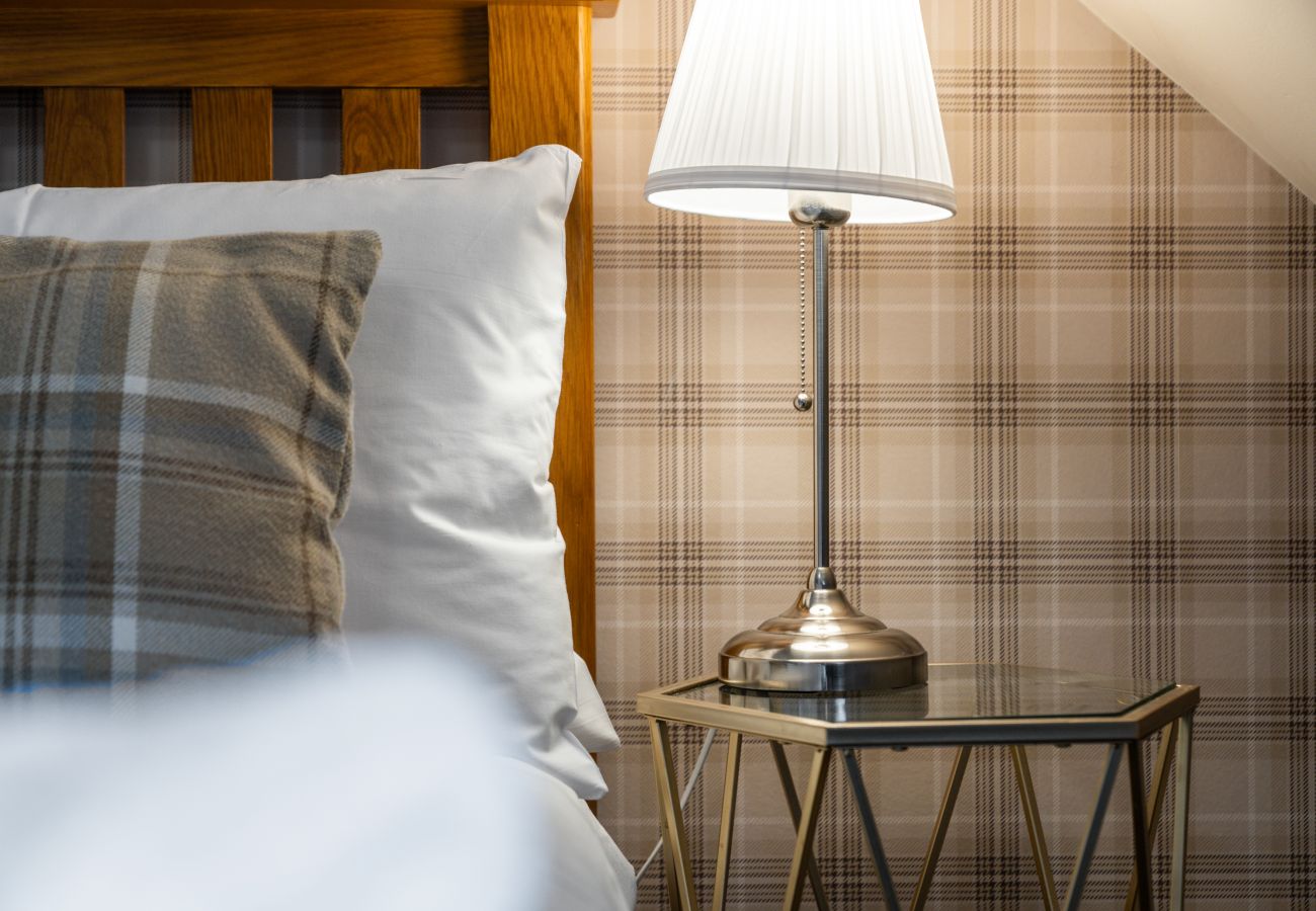 Rent by room in Inverness - mySTAYINN Telford Guest House Room 7