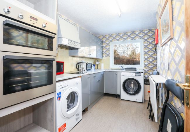 Rent by room in Inverness - mySTAYINN Strathblane Guest House Room 4 Rent by room in Inverness - mySTAYINN Strathblane Guest House Room 4