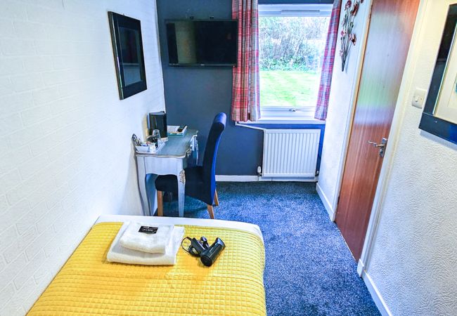 Rent by room in Inverness - mySTAYINN Strathblane Guest House Room 4 Rent by room in Inverness - mySTAYINN Strathblane Guest House Room 4