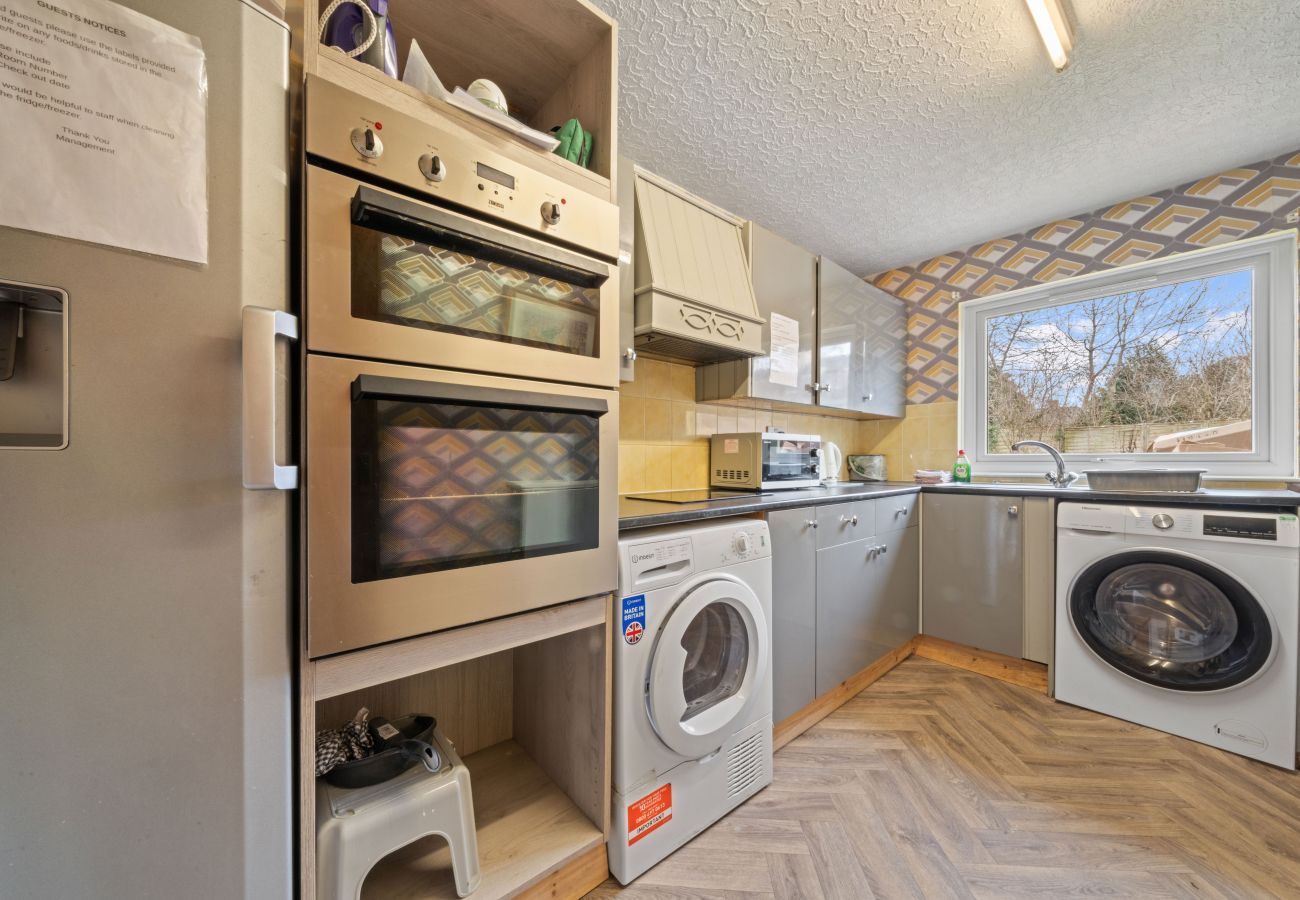 Rent by room in Inverness - mySTAYINN Strathblane Guest House Room 7