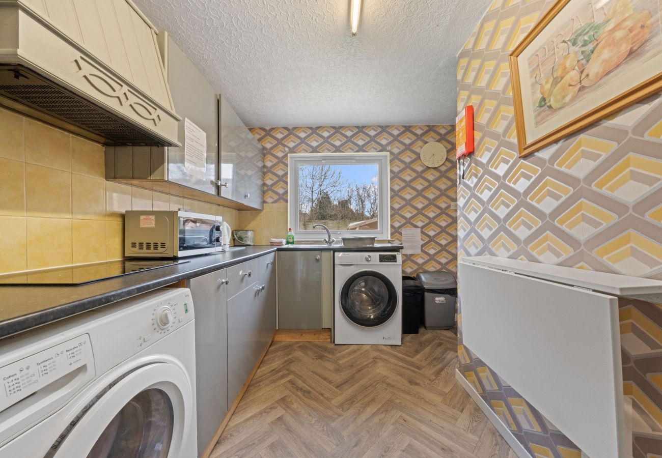 Rent by room in Inverness - mySTAYINN Strathblane Guest House Room 7