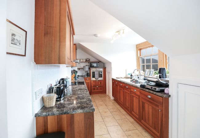 Apartment in Edinburgh - Penthouse Apartment on Royal Mile | Three Bed Apartment in Edinburgh - Penthouse Apartment on Royal Mile | Three Bed