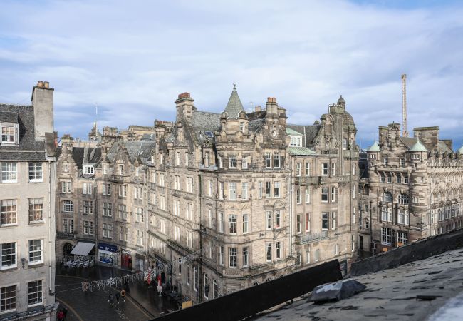 Apartment in Edinburgh - Penthouse Apartment on Royal Mile | Three Bed Apartment in Edinburgh - Penthouse Apartment on Royal Mile | Three Bed
