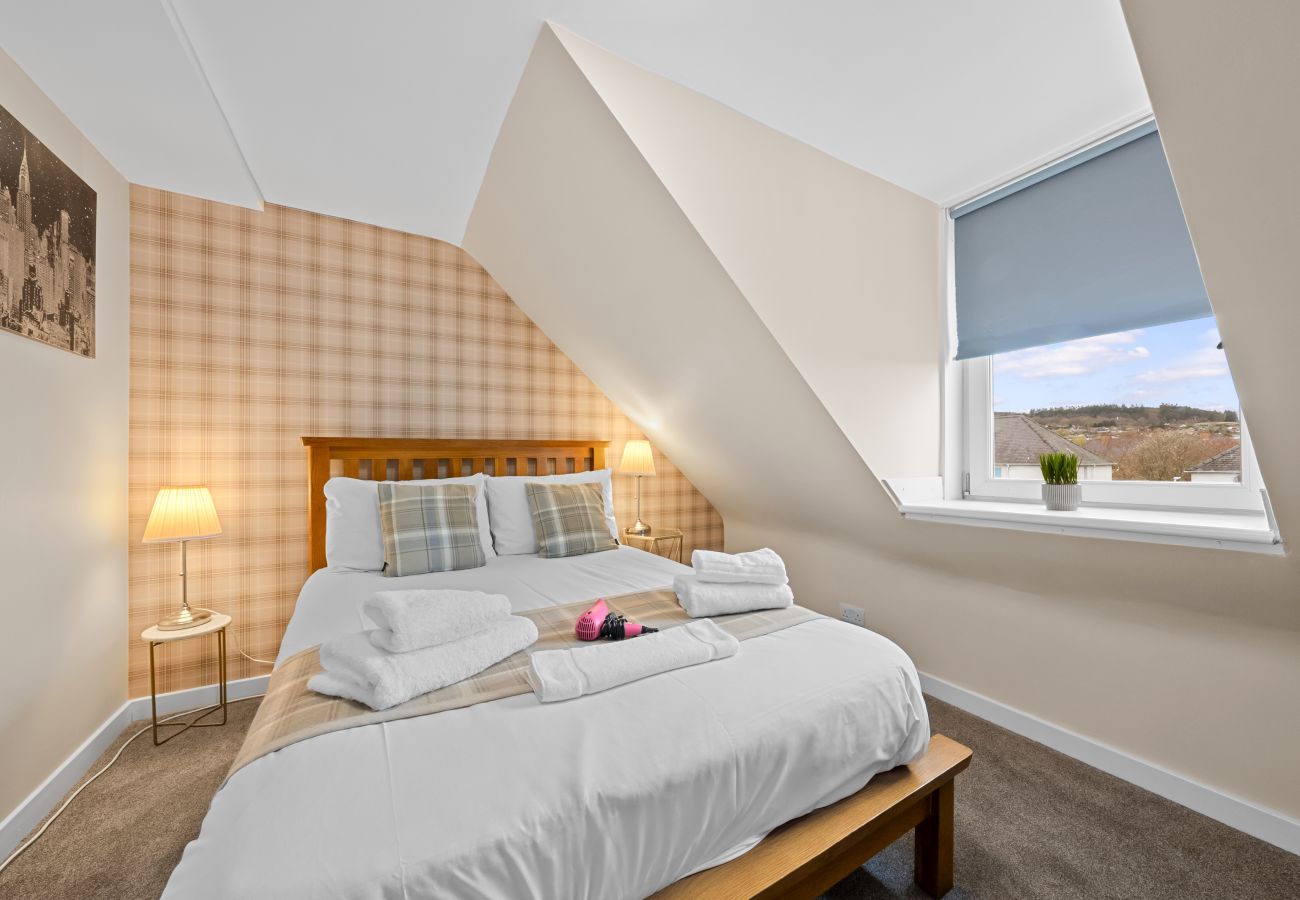House in Inverness - mySTAYINN Telford 7 Bedroom House