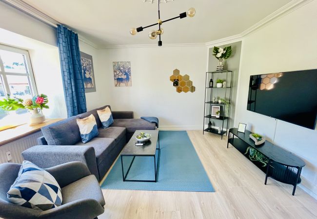 Apartment in Aalborg - aday - Modern 2 Bedroom Charming Central Apartment with Public Parking Apartment in Aalborg - aday - Modern 2 Bedroom Charming Central Apartment with Public Parking