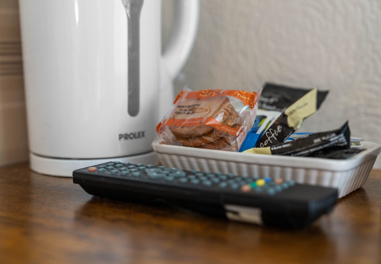 House in Inverness - mySTAYINN Strathblane 7 Bedroom House