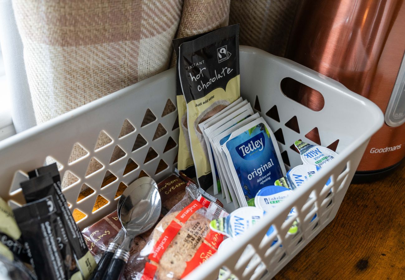 House in Inverness - mySTAYINN Strathblane 7 Bedroom House