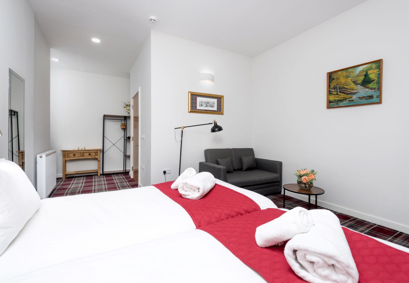 Rent by room in Edinburgh - Smith Place Hotel Room 7