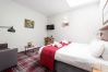 Rent by room in Edinburgh - Smith Place Hotel Room 7 Rent by room in Edinburgh - Smith Place Hotel Room 7