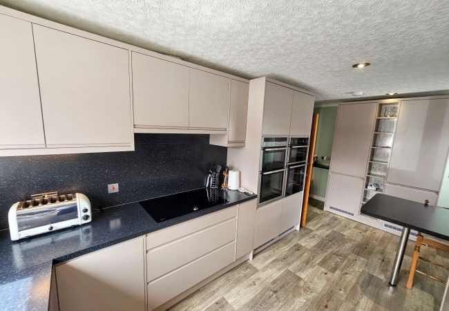 Rent by room in Inverness - mySTAYINN Abermar Guest House | Room 3 Rent by room in Inverness - mySTAYINN Abermar Guest House | Room 3