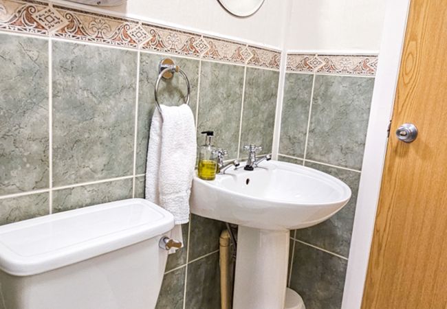 Rent by room in Inverness - mySTAYINN Abermar Guest House | Room 3 Rent by room in Inverness - mySTAYINN Abermar Guest House | Room 3