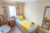 Rent by room in Inverness - mySTAYINN Abermar Guest House | Room 3 Rent by room in Inverness - mySTAYINN Abermar Guest House | Room 3