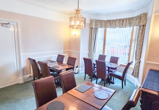 Rent by room in Inverness - mySTAYINN Abermar Guest House | Room 6 Rent by room in Inverness - mySTAYINN Abermar Guest House | Room 6