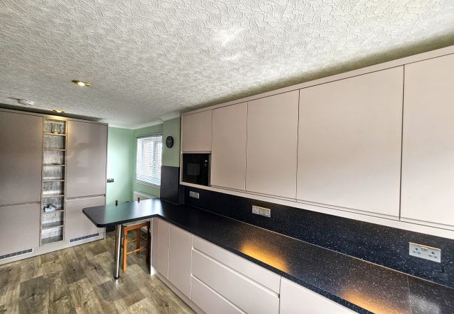 Rent by room in Inverness - mySTAYINN Abermar Guest House | Room 7 Rent by room in Inverness - mySTAYINN Abermar Guest House | Room 7