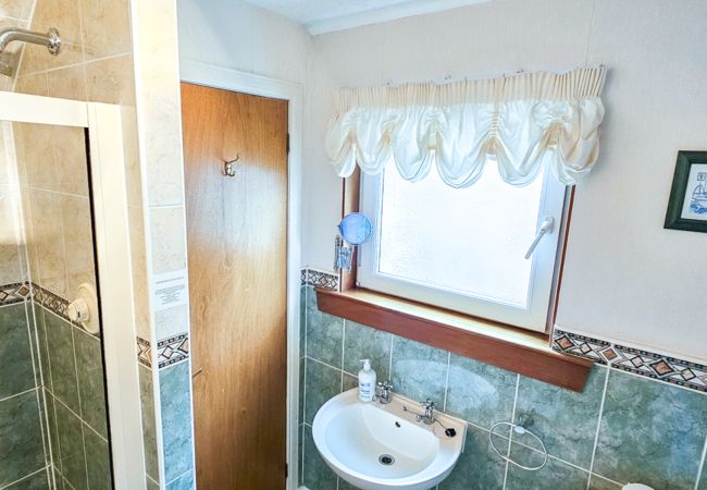 Rent by room in Inverness - mySTAYINN Abermar Guest House | Room 7 Rent by room in Inverness - mySTAYINN Abermar Guest House | Room 7