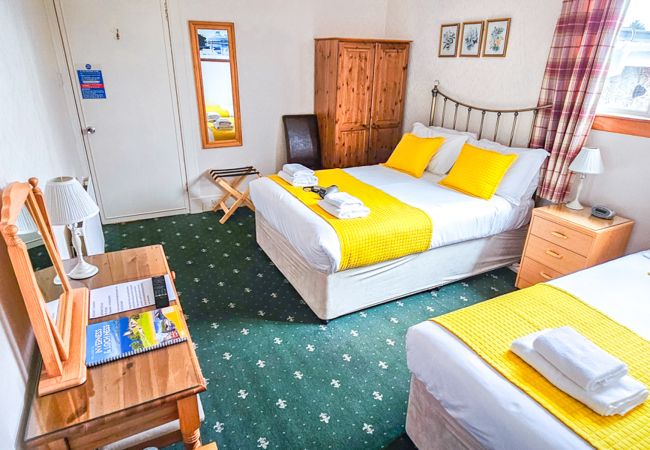 Rent by room in Inverness - mySTAYINN Abermar Guest House | Room 7 Rent by room in Inverness - mySTAYINN Abermar Guest House | Room 7