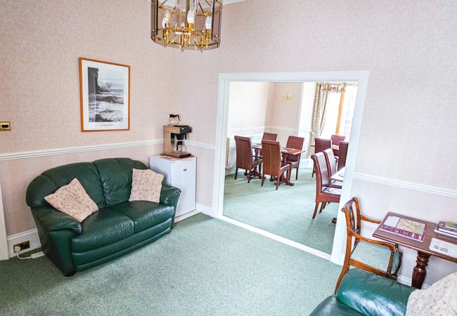 Rent by room in Inverness - mySTAYINN Abermar Guest House  | Room 11 Rent by room in Inverness - mySTAYINN Abermar Guest House  | Room 11