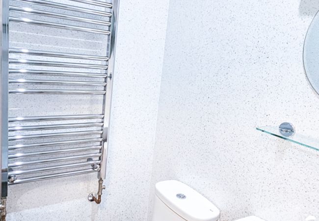 Rent by room in Inverness - mySTAYINN Abermar Guest House  | Room 11 Rent by room in Inverness - mySTAYINN Abermar Guest House  | Room 11