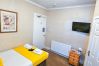Rent by room in Inverness - mySTAYINN Abermar Guest House  | Room 11 Rent by room in Inverness - mySTAYINN Abermar Guest House  | Room 11