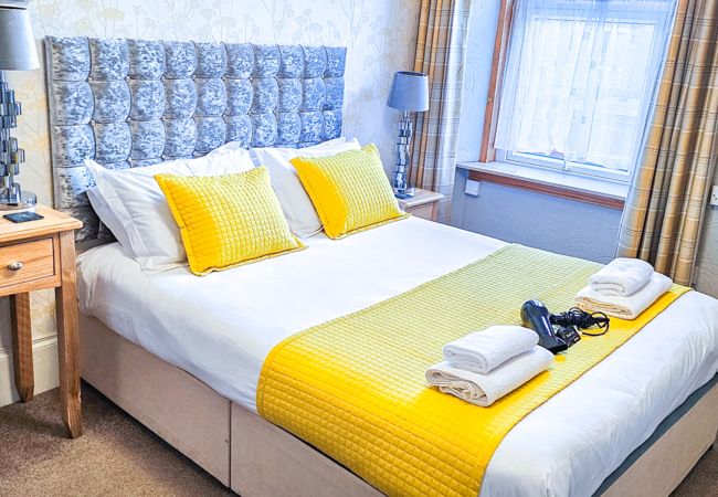 Rent by room in Inverness - mySTAYINN Kinloch Lodge Room 1 Rent by room in Inverness - mySTAYINN Kinloch Lodge Room 1