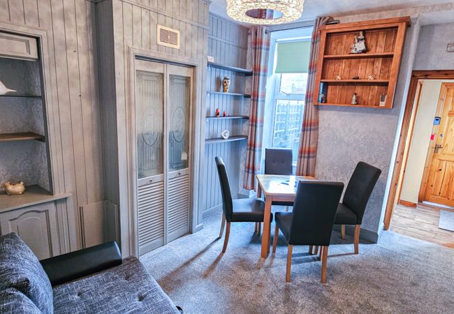 Rent by room in Inverness - mySTAYINN Kinloch Lodge Room 2 Rent by room in Inverness - mySTAYINN Kinloch Lodge Room 2