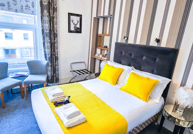 Rent by room in Inverness - mySTAYINN Kinloch Lodge Room 4 Rent by room in Inverness - mySTAYINN Kinloch Lodge Room 4