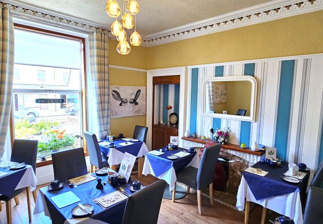 Rent by room in Inverness - mySTAYINN Kinloch Lodge Room 5 Rent by room in Inverness - mySTAYINN Kinloch Lodge Room 5