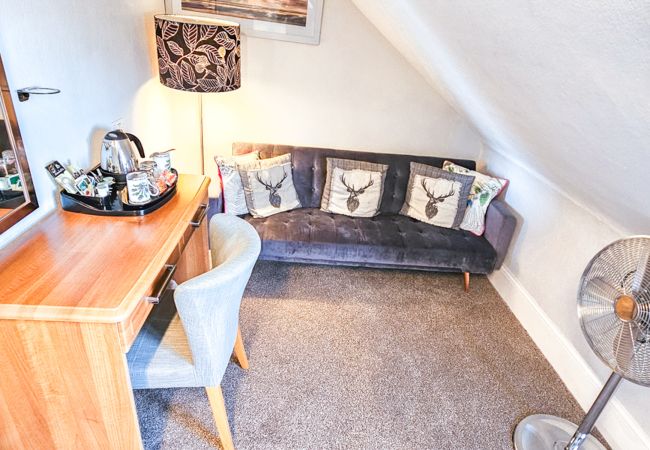 Rent by room in Inverness - mySTAYINN Kinloch Lodge Room 5 Rent by room in Inverness - mySTAYINN Kinloch Lodge Room 5