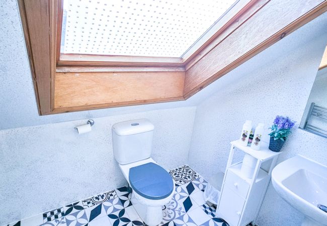 Rent by room in Inverness - mySTAYINN Kinloch Lodge Room 6 Rent by room in Inverness - mySTAYINN Kinloch Lodge Room 6