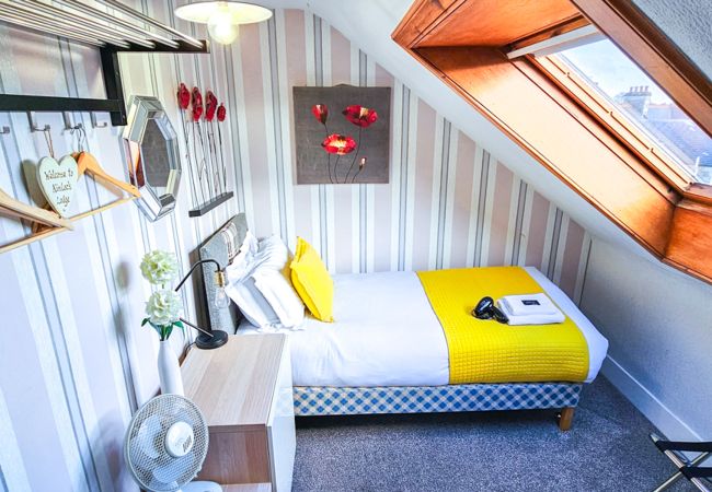 Rent by room in Inverness - mySTAYINN Kinloch Lodge Room 6 Rent by room in Inverness - mySTAYINN Kinloch Lodge Room 6