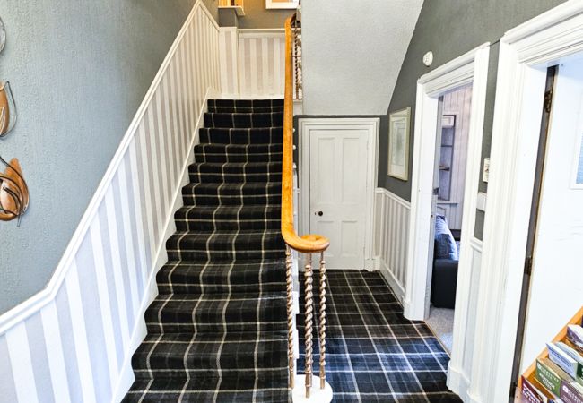 Rent by room in Inverness - mySTAYINN Kinloch Lodge Room 6 Rent by room in Inverness - mySTAYINN Kinloch Lodge Room 6