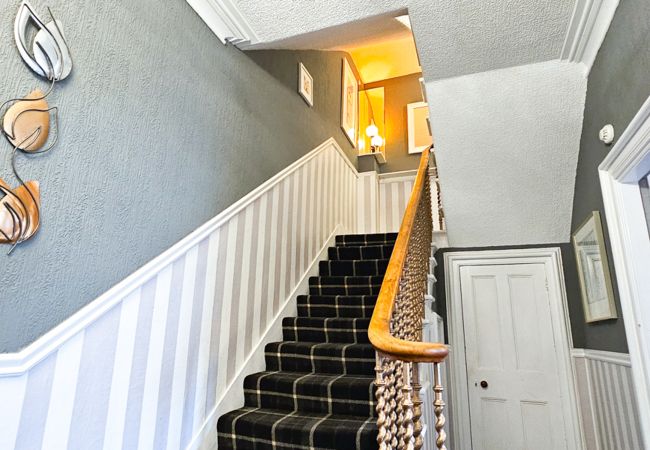 Rent by room in Inverness - mySTAYINN Kinloch Lodge Room 6 Rent by room in Inverness - mySTAYINN Kinloch Lodge Room 6