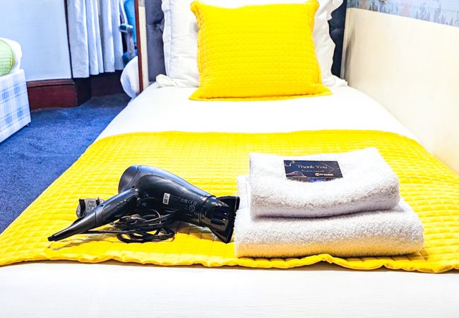 Rent by room in Inverness - mySTAYINN Melrose Villa Room 2 Rent by room in Inverness - mySTAYINN Melrose Villa Room 2