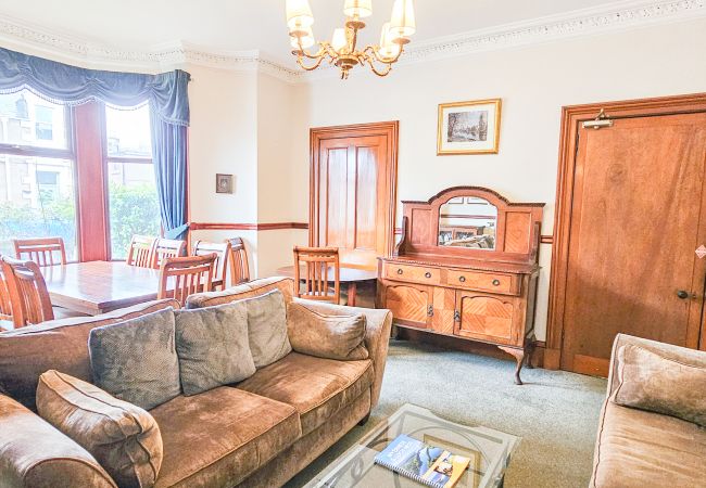 Rent by room in Inverness - mySTAYINN Melrose Villa Room 2 Rent by room in Inverness - mySTAYINN Melrose Villa Room 2