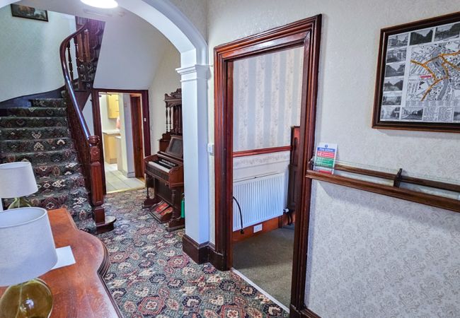 Rent by room in Inverness - mySTAYINN Melrose Villa Room 4 Rent by room in Inverness - mySTAYINN Melrose Villa Room 4