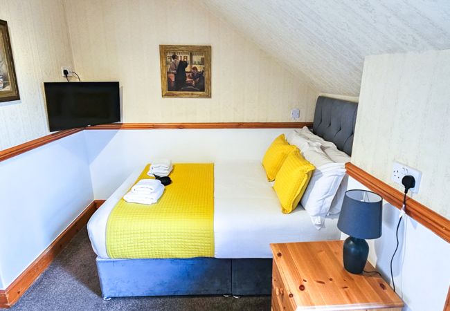 Rent by room in Inverness - mySTAYINN Melrose Villa Room 4 Rent by room in Inverness - mySTAYINN Melrose Villa Room 4