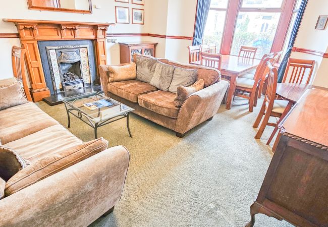 Rent by room in Inverness - mySTAYINN Melrose Villa Room 4 Rent by room in Inverness - mySTAYINN Melrose Villa Room 4