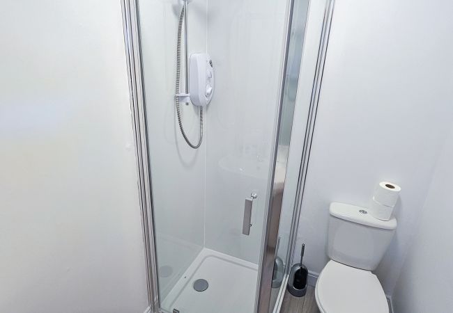 Rent by room in Inverness - mySTAYINN Melrose Villa Room 7 Rent by room in Inverness - mySTAYINN Melrose Villa Room 7