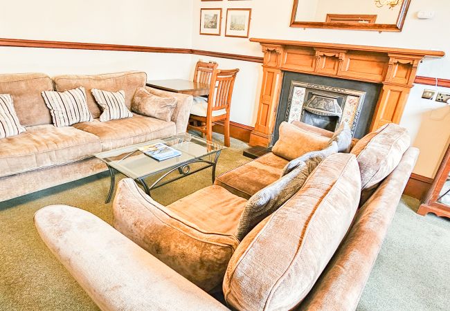 Rent by room in Inverness - mySTAYINN Melrose Villa Room 7 Rent by room in Inverness - mySTAYINN Melrose Villa Room 7