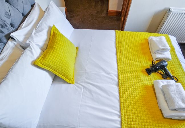 Rent by room in Inverness - mySTAYINN Melrose Villa Room 9 Rent by room in Inverness - mySTAYINN Melrose Villa Room 9