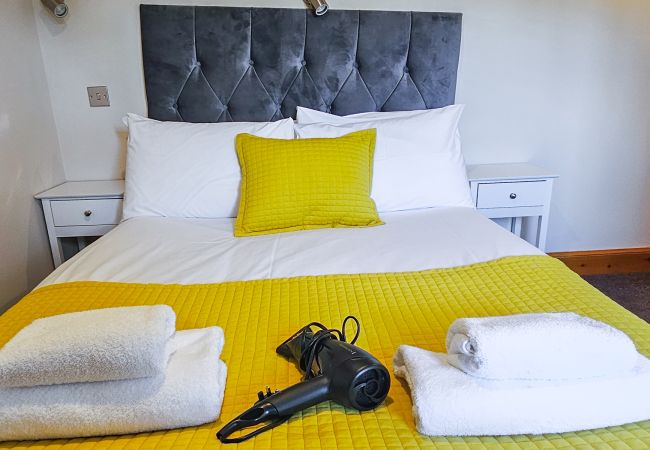 Rent by room in Inverness - mySTAYINN Melrose Villa Room 9 Rent by room in Inverness - mySTAYINN Melrose Villa Room 9